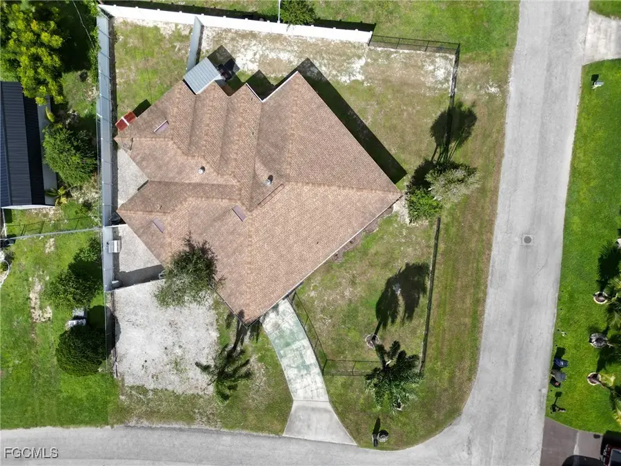 15 Willow Street, Lehigh Acres, FL 33936 - Image #3