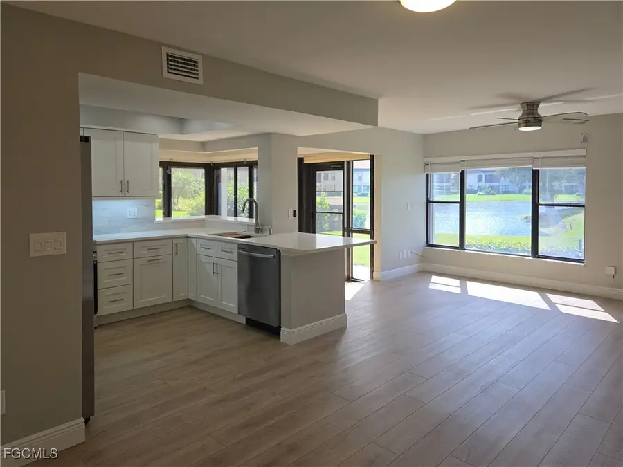 5790 Trailwinds Drive #111, Fort Myers, FL 33907 - Image #2