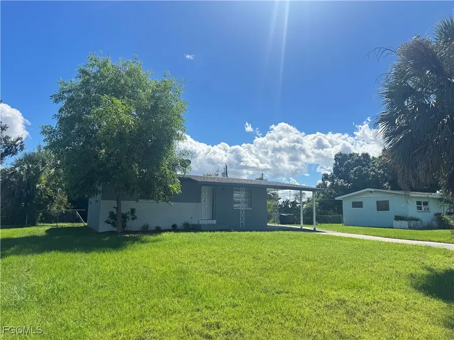 4976 Howard Street, Fort Myers, FL 33905 - Image #3