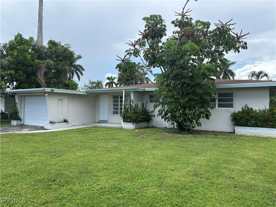 1551 Passaic Avenue, Fort Myers, FL 33901 - Image #2