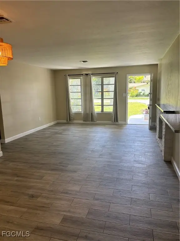 1551 Passaic Avenue, Fort Myers, FL 33901 - Image #3