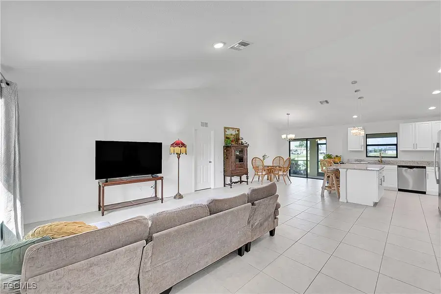 217 NE 20th Terrace, Cape Coral, FL 33909 - #2