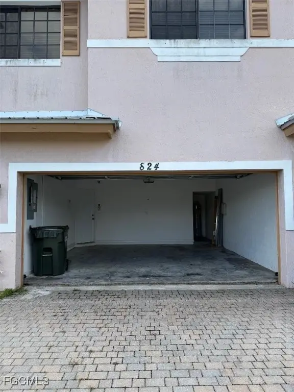 824 Sweet Lake Circle, Clewiston, FL 33440 - Image #2