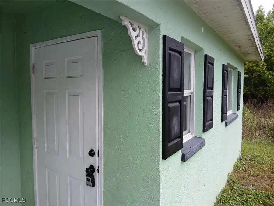 5144/5146 28th Street Sw, Lehigh Acres, FL 33973 - Image #2