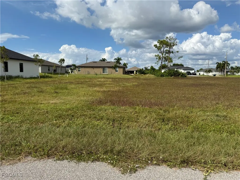 2217 Kismet Parkway W, Cape Coral, FL 33993 - Image #1