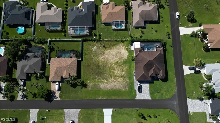 1910 SW 40th Street, Cape Coral, FL 33914 - Image #2