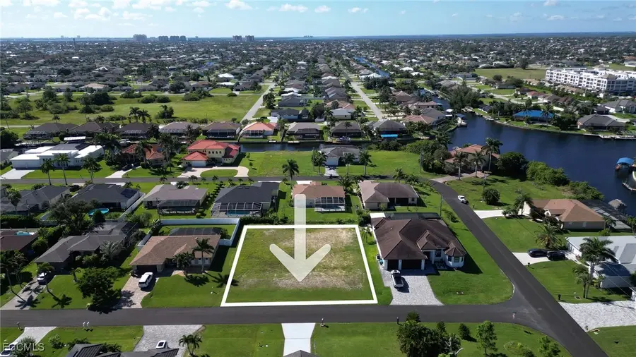 1910 SW 40th Street, Cape Coral, FL 33914 - Image #3