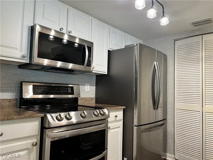 4105 Residence Drive #707, Fort Myers, FL 33901 - Image #3