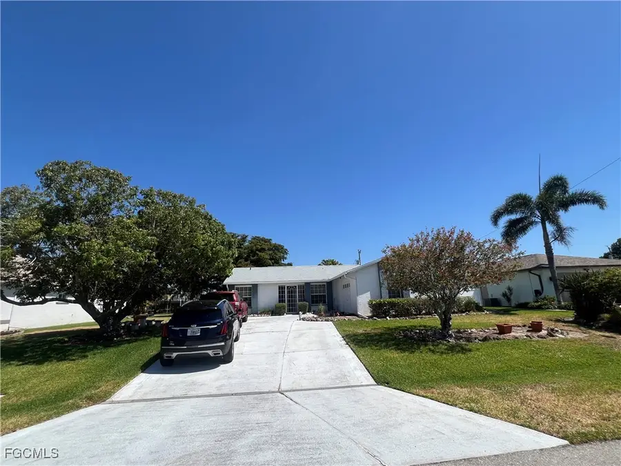 911 SE 18th Terrace, Cape Coral, FL 33990 - Image #3