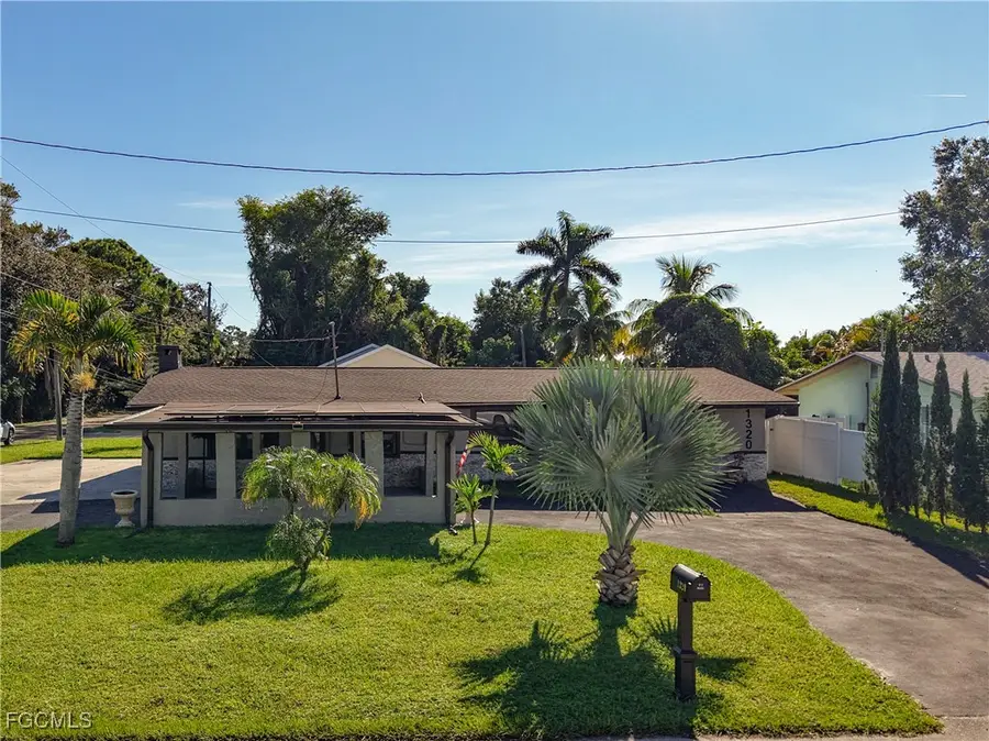 1320 Lavin Lane, North Fort Myers, FL 33917 - Image #2