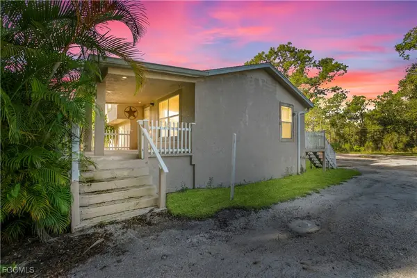 2313 Hamilton Avenue, Alva, FL 33920