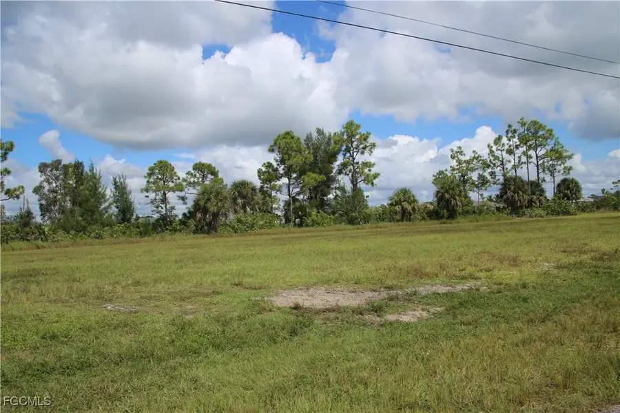 2125 NE 33rd Terrace, Cape Coral, FL 33909 - #2