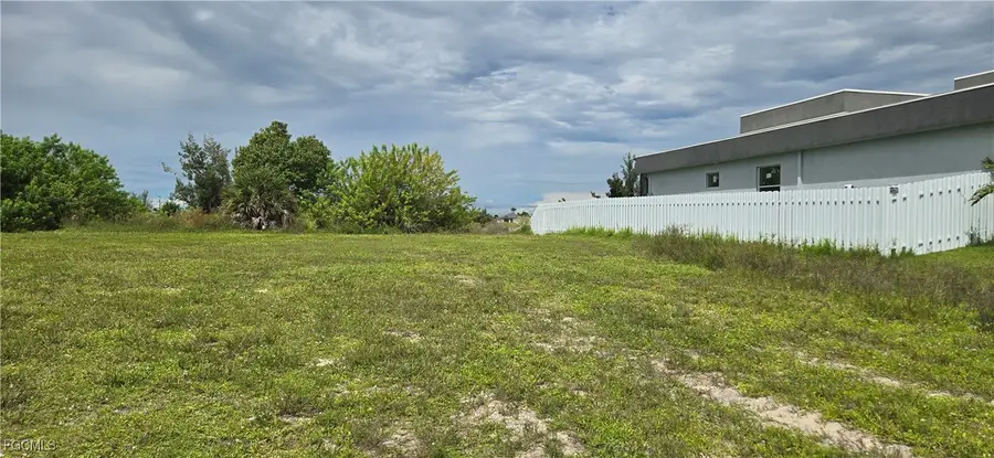 1214 NW 20th Avenue, Cape Coral, FL 33993 - Image #3