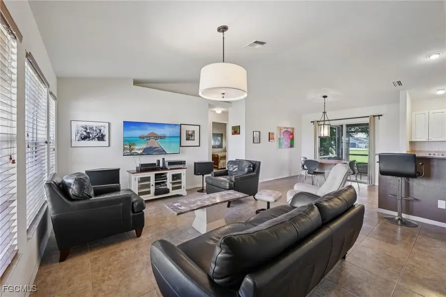 2002 NE 15th Terrace, Cape Coral, FL 33909 - Image #3