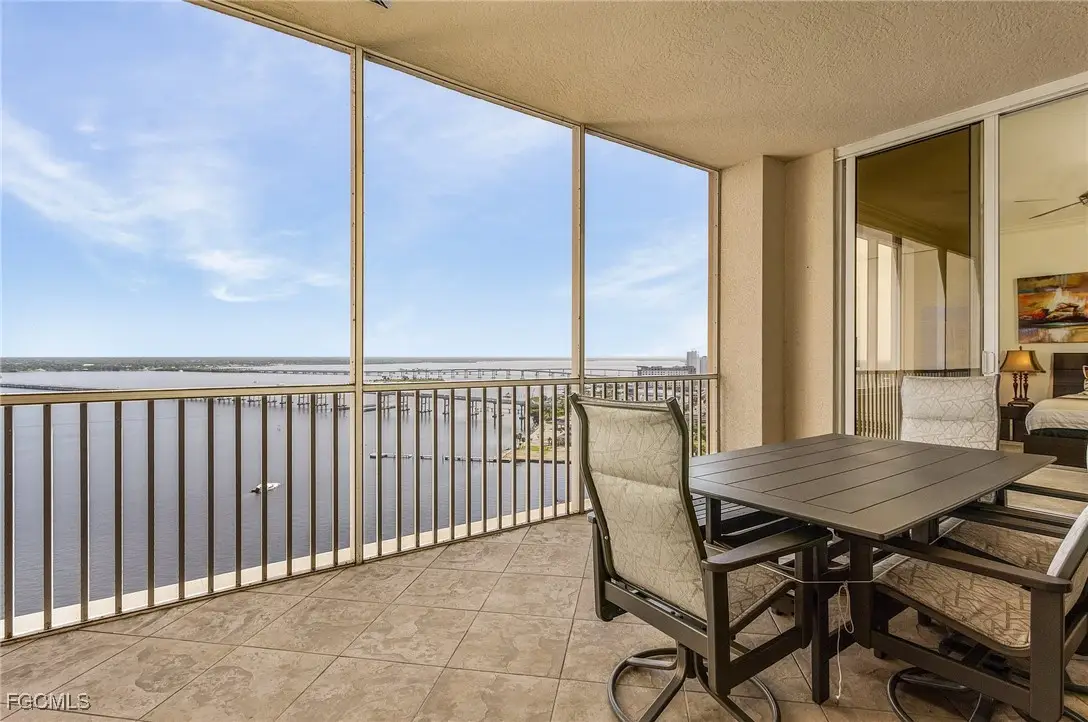 2090 W First Street #2107, Fort Myers, FL 33901 - Image #1