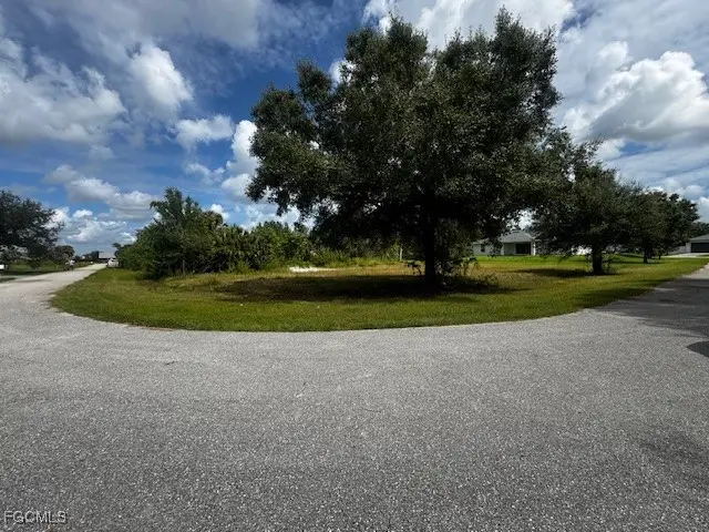 6132 Holt Court, Fort Myers, FL 33905 - Image #1