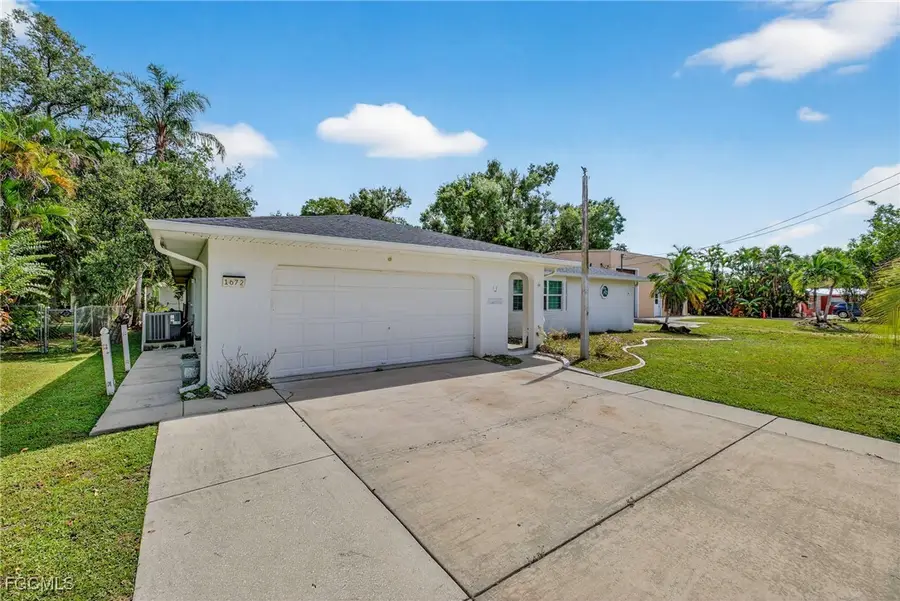 1672 Many Road, North Fort Myers, FL 33903 - Image #2