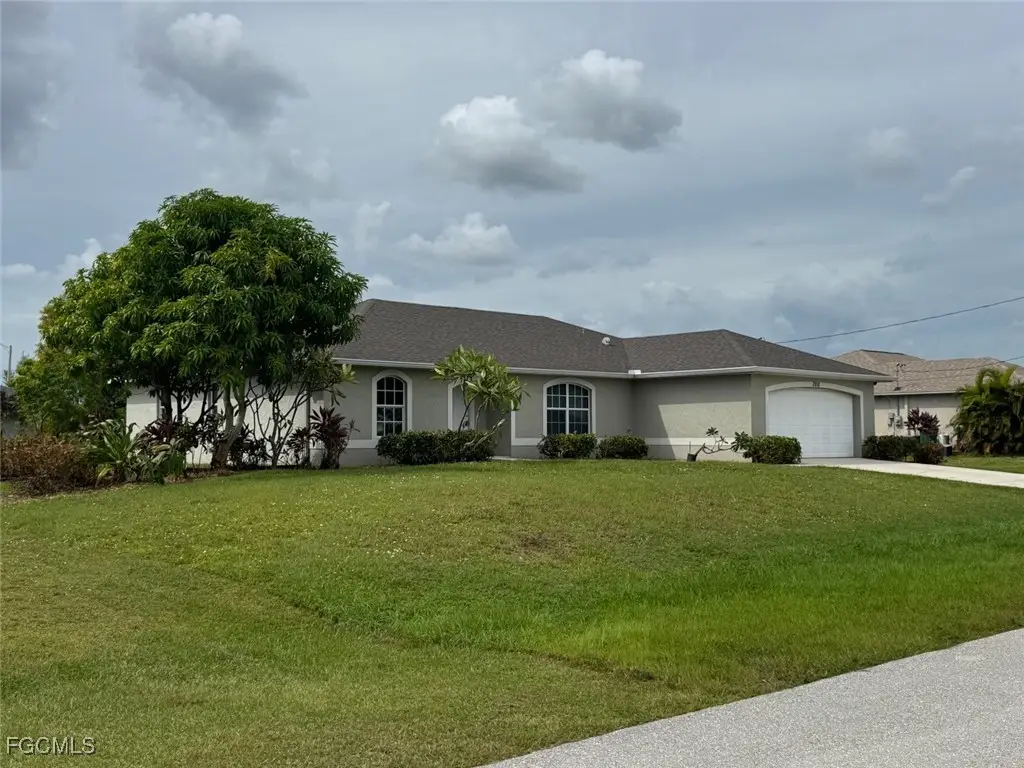 2818 SW 7th Place, Cape Coral, FL 33914 - Image #1