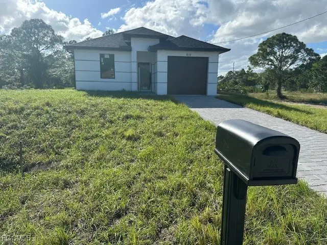 810 Downer Avenue S, Lehigh Acres, FL 33974 - Image #2