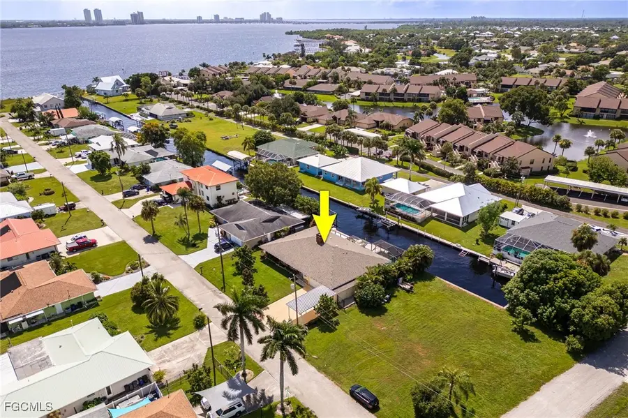 7230 Reymoor Drive, North Fort Myers, FL 33917 - Image #3