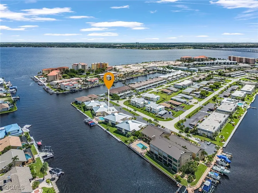 1911 SE 40th Terrace #201, Cape Coral, FL 33904 - Image #2