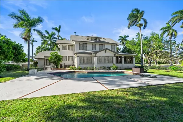 3235 Avocado Drive, Fort Myers, FL 33901