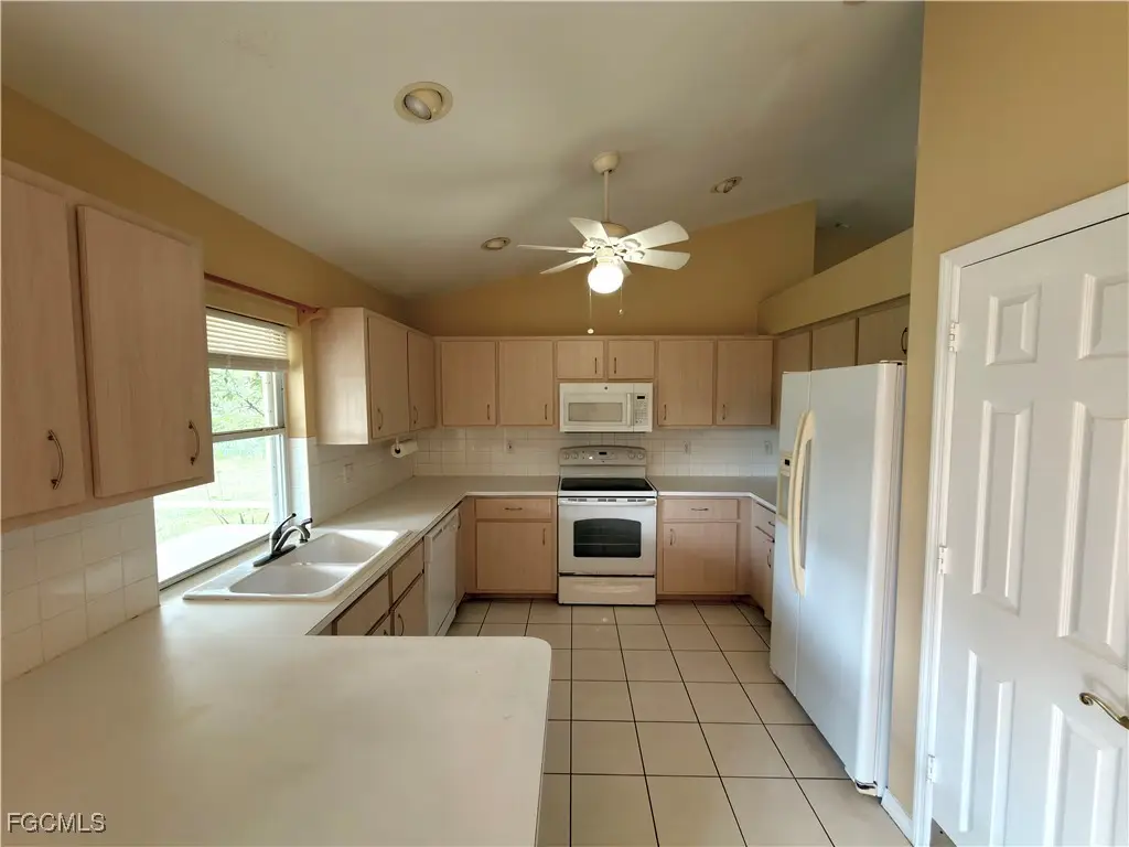 234 SE 1st Avenue, Cape Coral, FL 33990 - Image #1