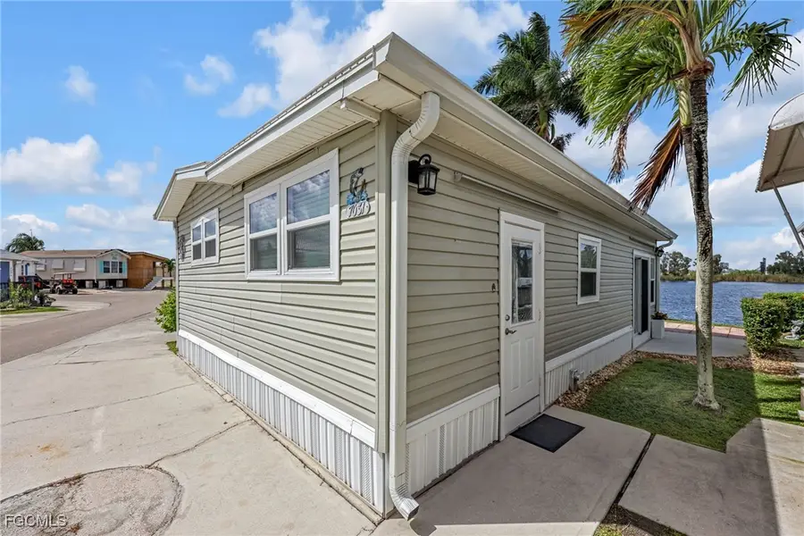 7031 Armadillo Way, Fort Myers, FL 33967 - Image #3