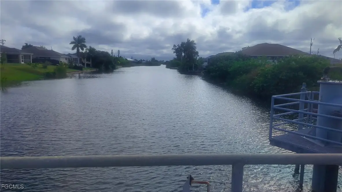 1 NE 19th Terrace, Cape Coral, FL 33909 - Image #1