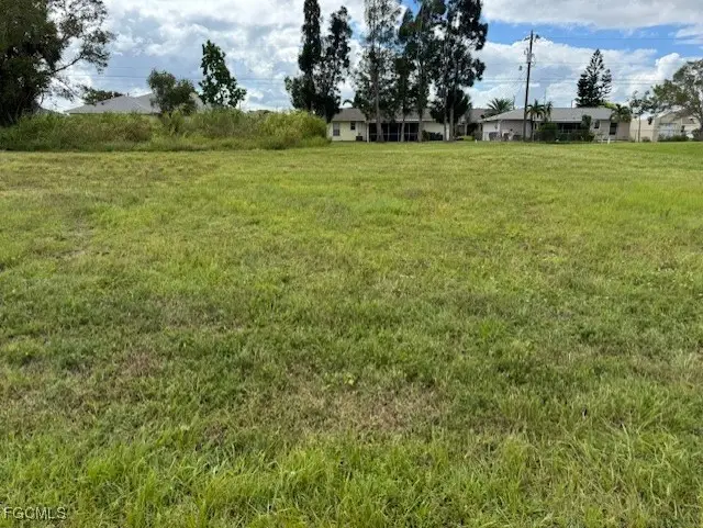 2116 NE 25th Terrace, Cape Coral, FL 33909 - Image #2