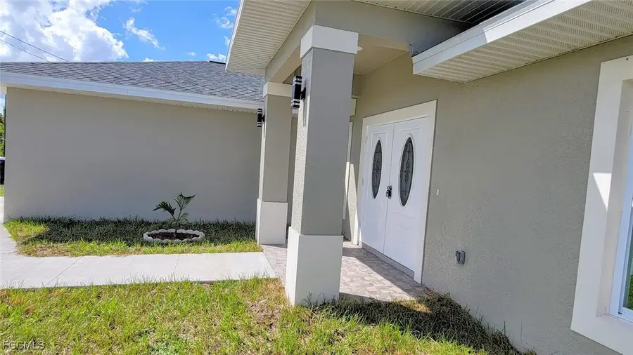 8038 Sunrise Circle, Labelle, FL 33935 - Image #3