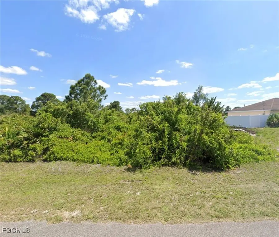 2711 57th Street W, Lehigh Acres, FL 33971 - Image #2