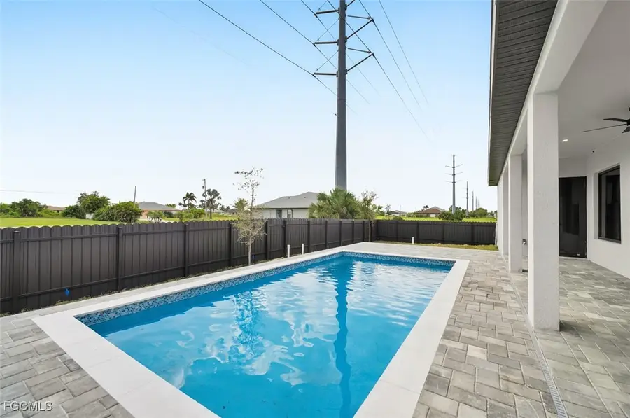 407 El Dorado Boulevard N, Cape Coral, FL 33993 - Image #2