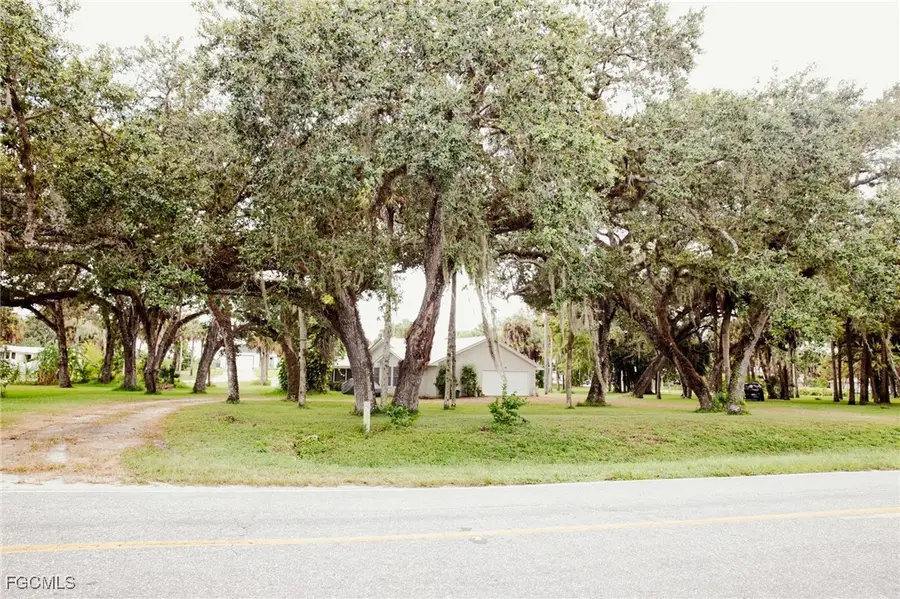 4055 County Rd 78, Fort Denaud, FL 33935 - Image #2