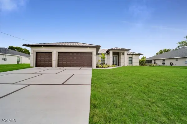 1505 NW 3rd Place, Matlacha, FL 33993