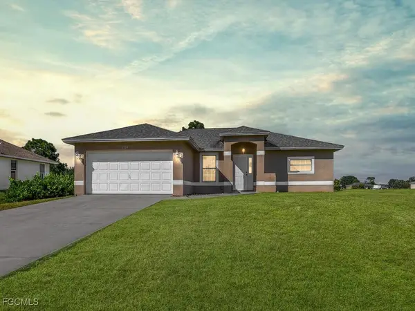 2704 42nd Street Sw, Lehigh Acres, FL 33976