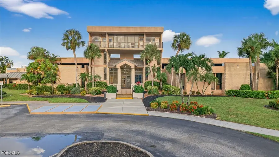 7410 Lake Breeze Drive #307, Fort Myers, FL 33907 - Image #2