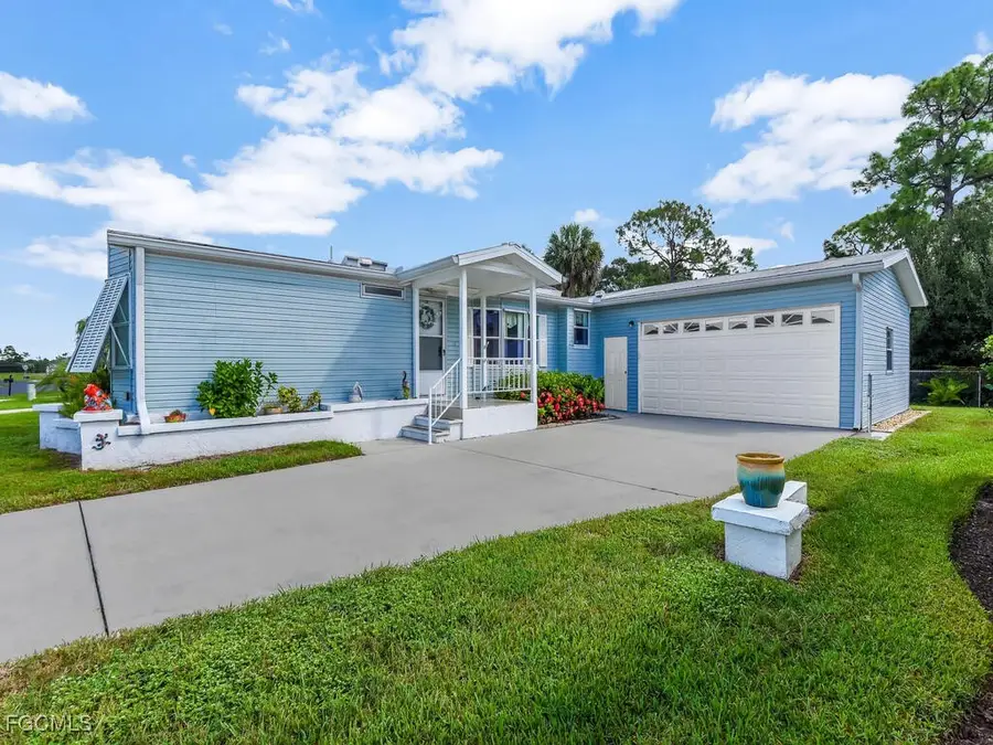 26240 Bonita Fairways Circle, Bonita Springs, FL 34135 - Image #2