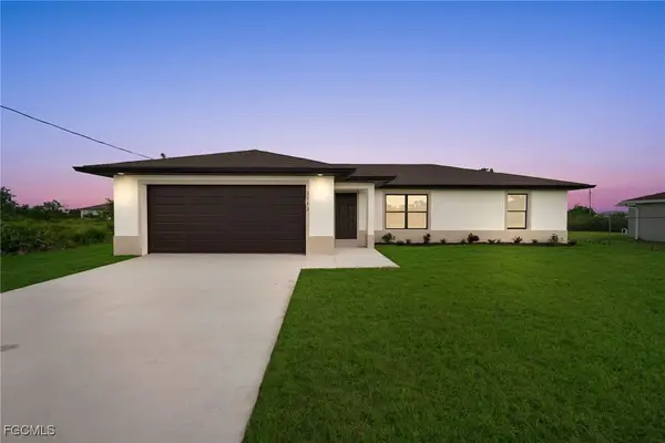 3003 70th Street W, Lehigh Acres, FL 33971