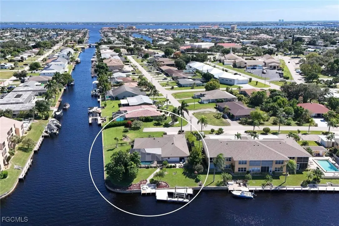 4002 SE 12th Avenue, Cape Coral, FL 33904 - Image #1