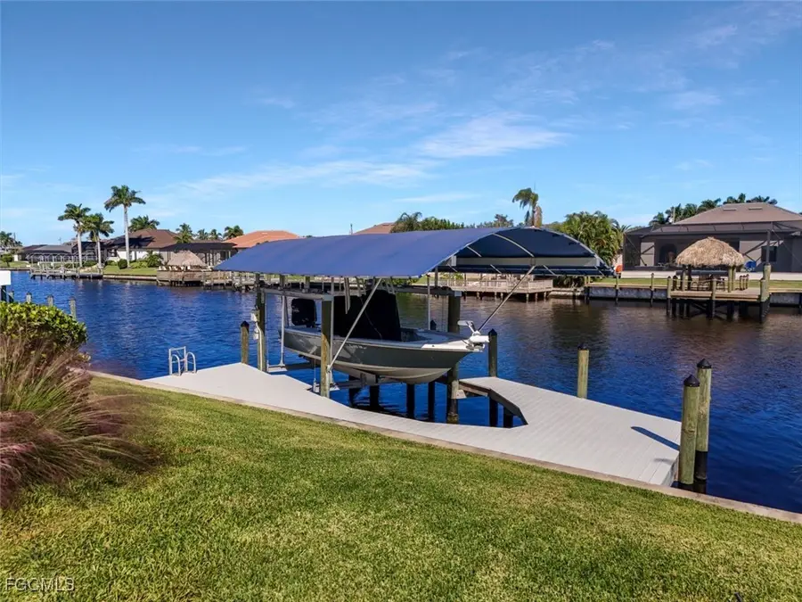 2717 SW 38th Street, Cape Coral, FL 33914 - Image #3