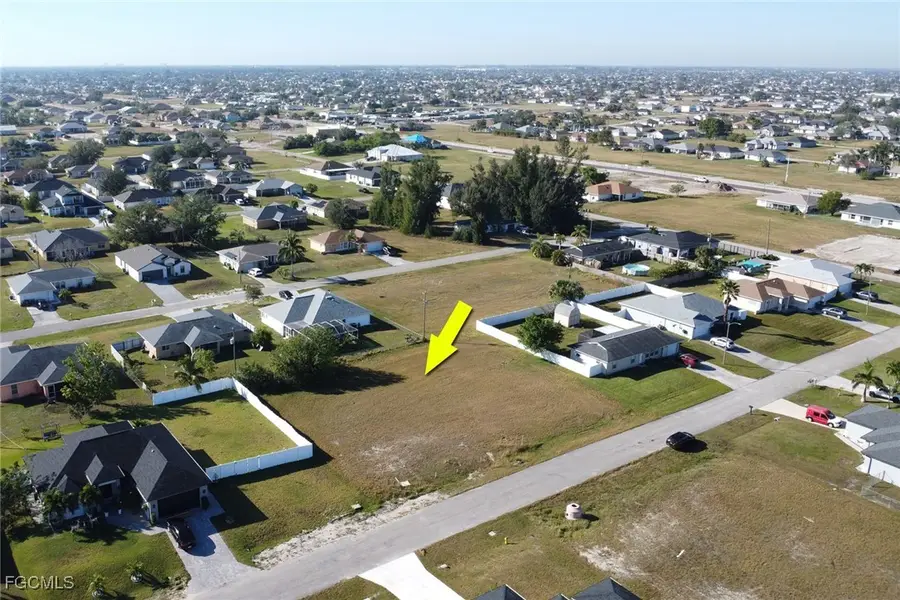 908 NE 18th Terrace, Cape Coral, FL 33909 - #2