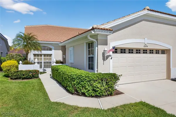12854 Devonshire Lakes Circle, Fort Myers, FL 33913