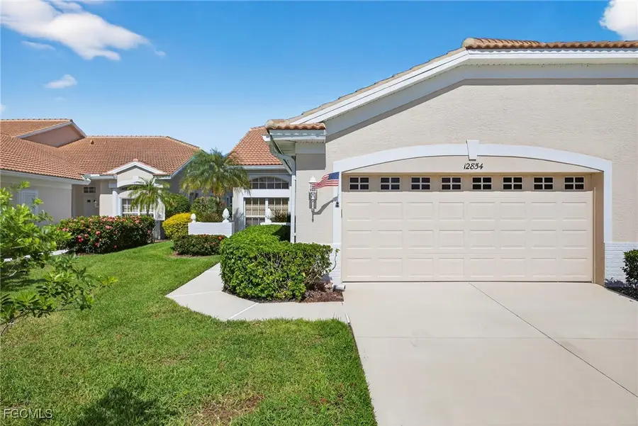 12854 Devonshire Lakes Circle, Fort Myers, FL 33913 - Image #2