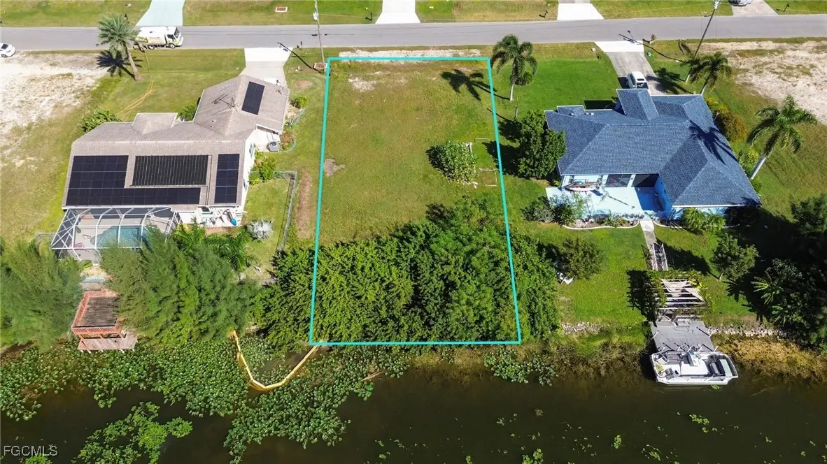 304 NE 9th Street, Cape Coral, FL 33909 - Image #1