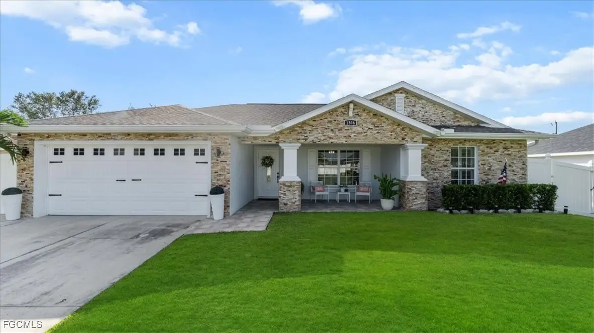 1306 NE 6th Place, Cape Coral, FL 33909 - Image #1