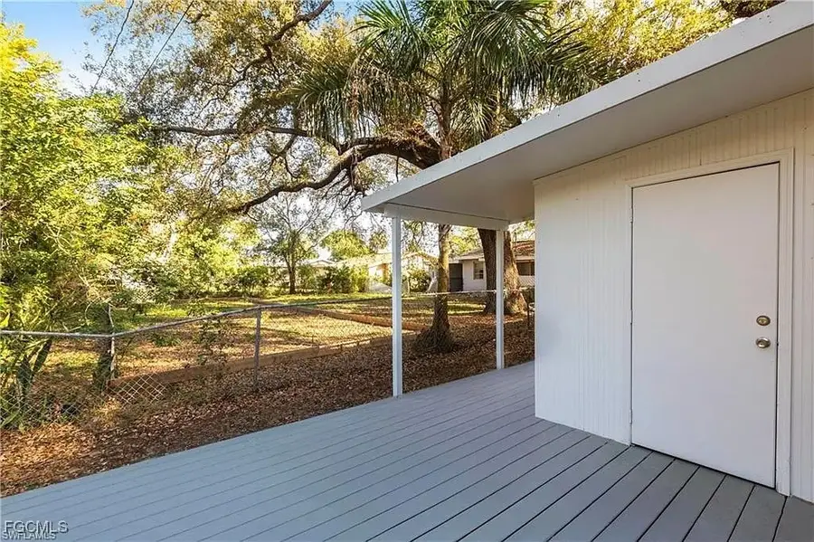2217 Dora Street, Fort Myers, FL 33901 - Image #3