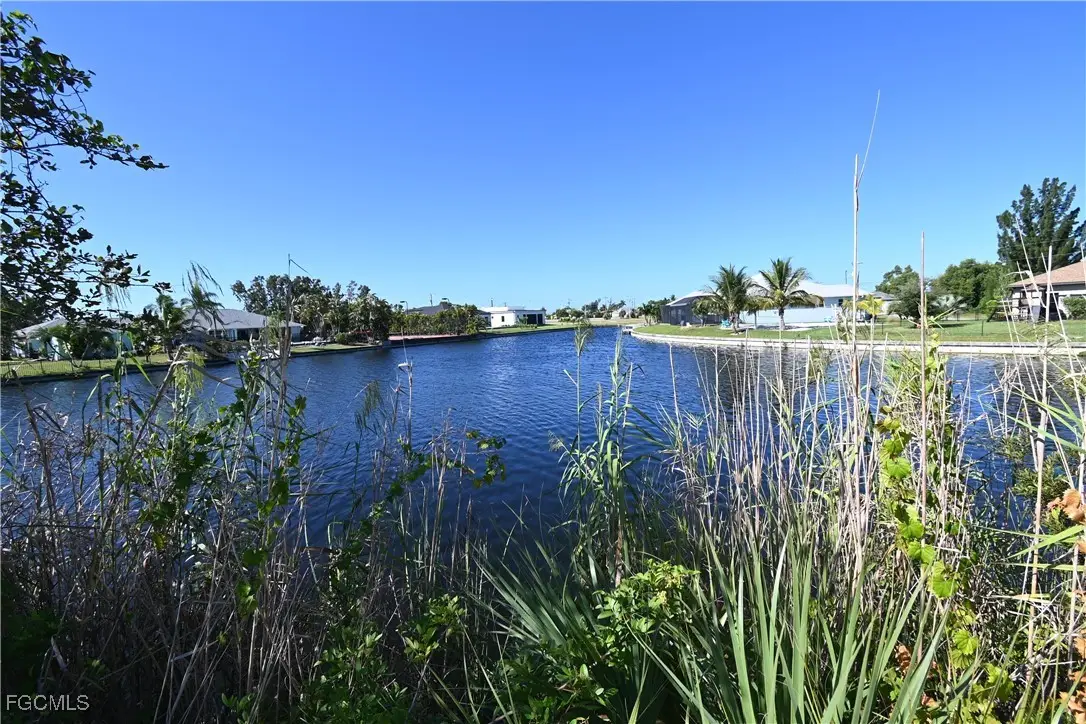 434 SW 30th Avenue, Cape Coral, FL 33991 - Image #1