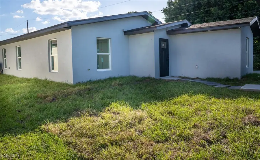 331 Detroit Avenue, Fort Myers, FL 33905 - Image #3