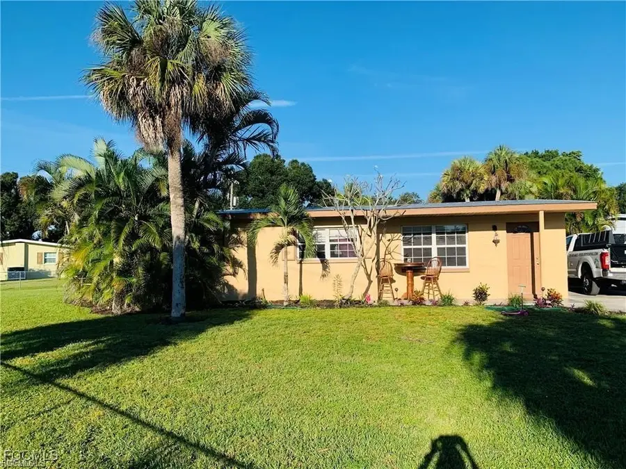 860 Camellia Drive, North Fort Myers, FL 33903 - Image #3
